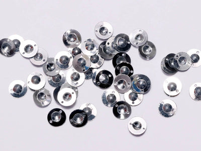 silver-two-hole-circular-plastic-sequins