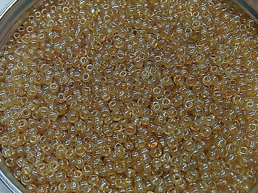 transparent-golden-round-rocaille-glass-seed-beads