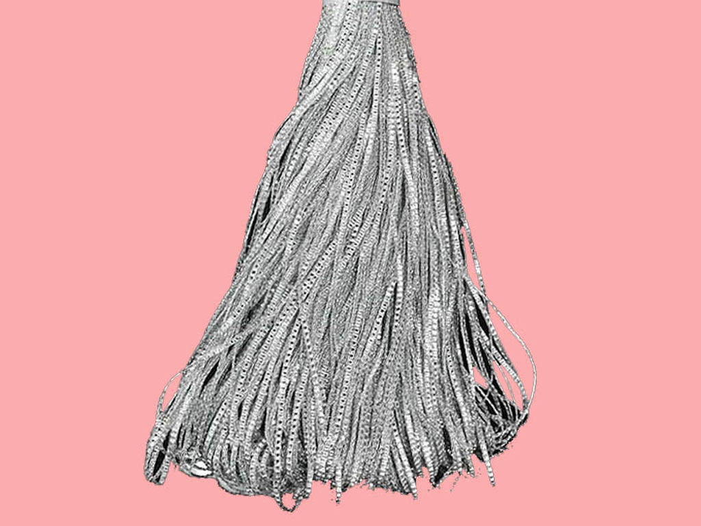 सिल्वर ब्रेडेड मेटैलिक ज़री धागे (थोक)