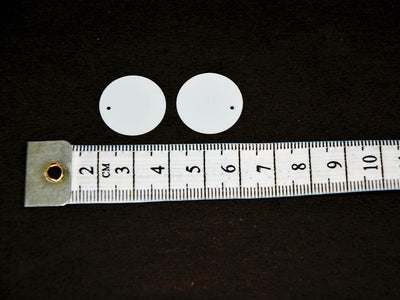 white-1-hole-circular-plastic-sequins