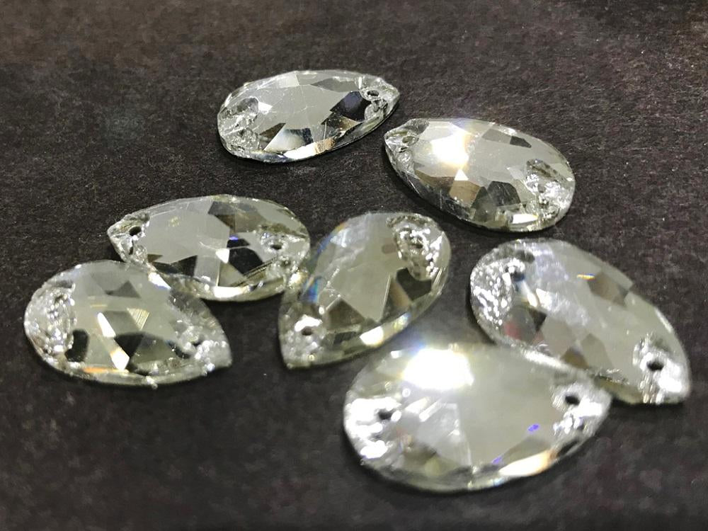 सफ़ेद पारदर्शी ड्रॉप ग्लास स्टोन (18x13 मिमी)