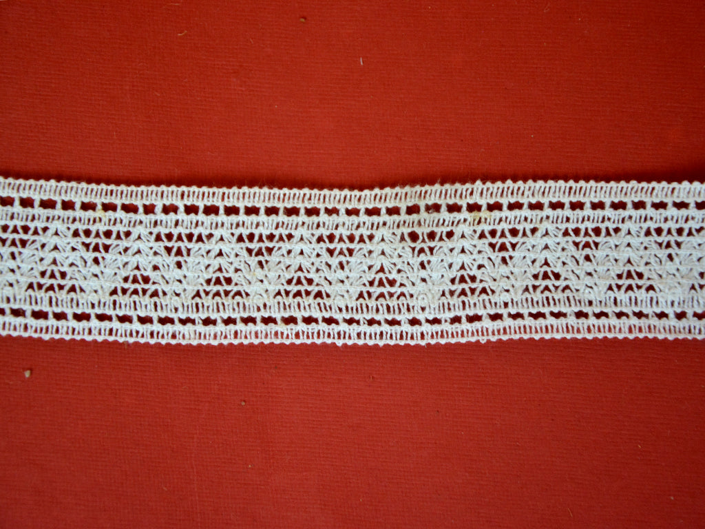 Off White Pattern L-87 Dyeable Cotton Crochet Lace