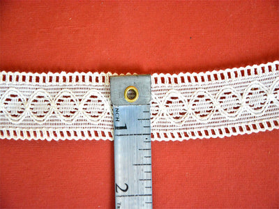 White Dyeable Pattern 40 Cotton Crochet Lace