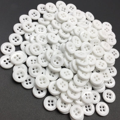 White Round Four Hole Plastic Button (Wholesale)