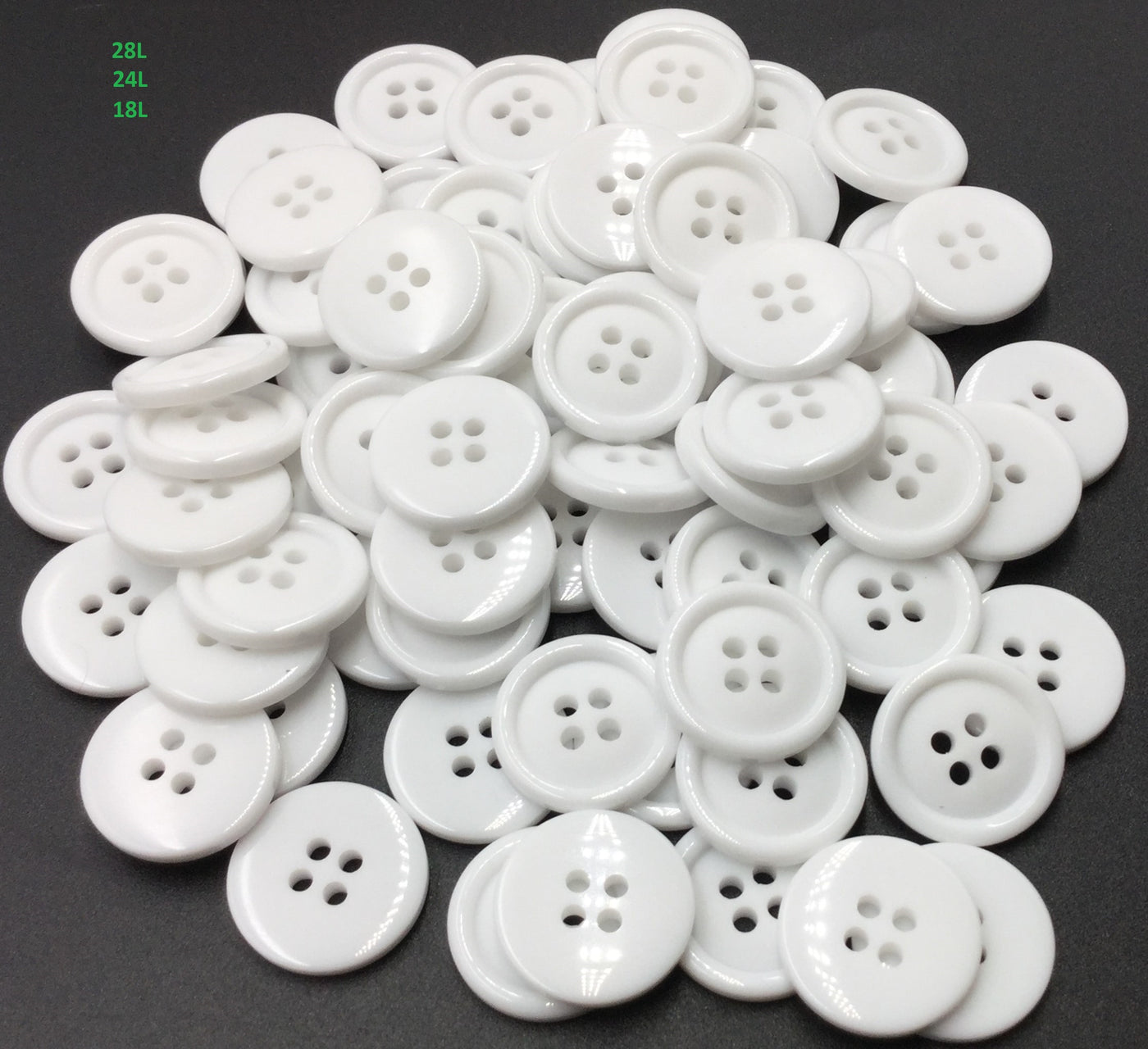 White Round Four Hole Plastic Button (Wholesale)