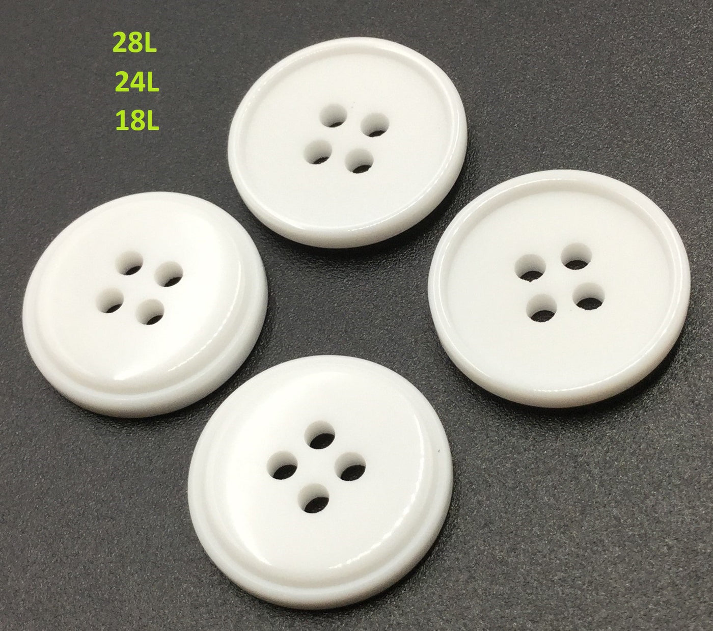 White Round Four Hole Plastic Button (Wholesale)