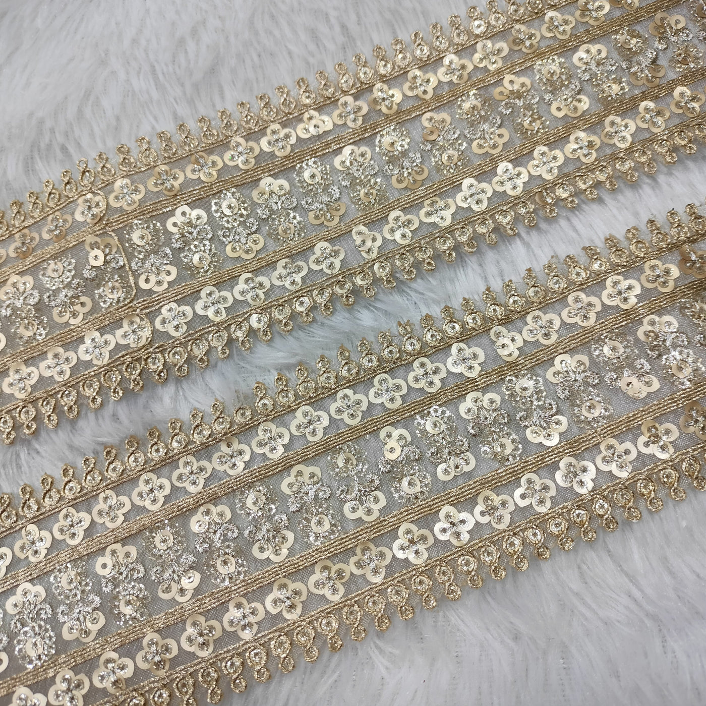 Light Gold Fancy Flower Design Sequins Work Trim