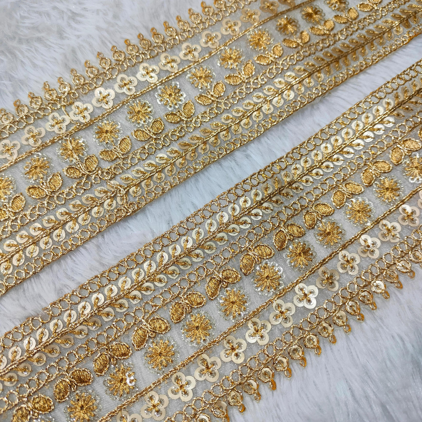 Golden Fancy Sequin Trim