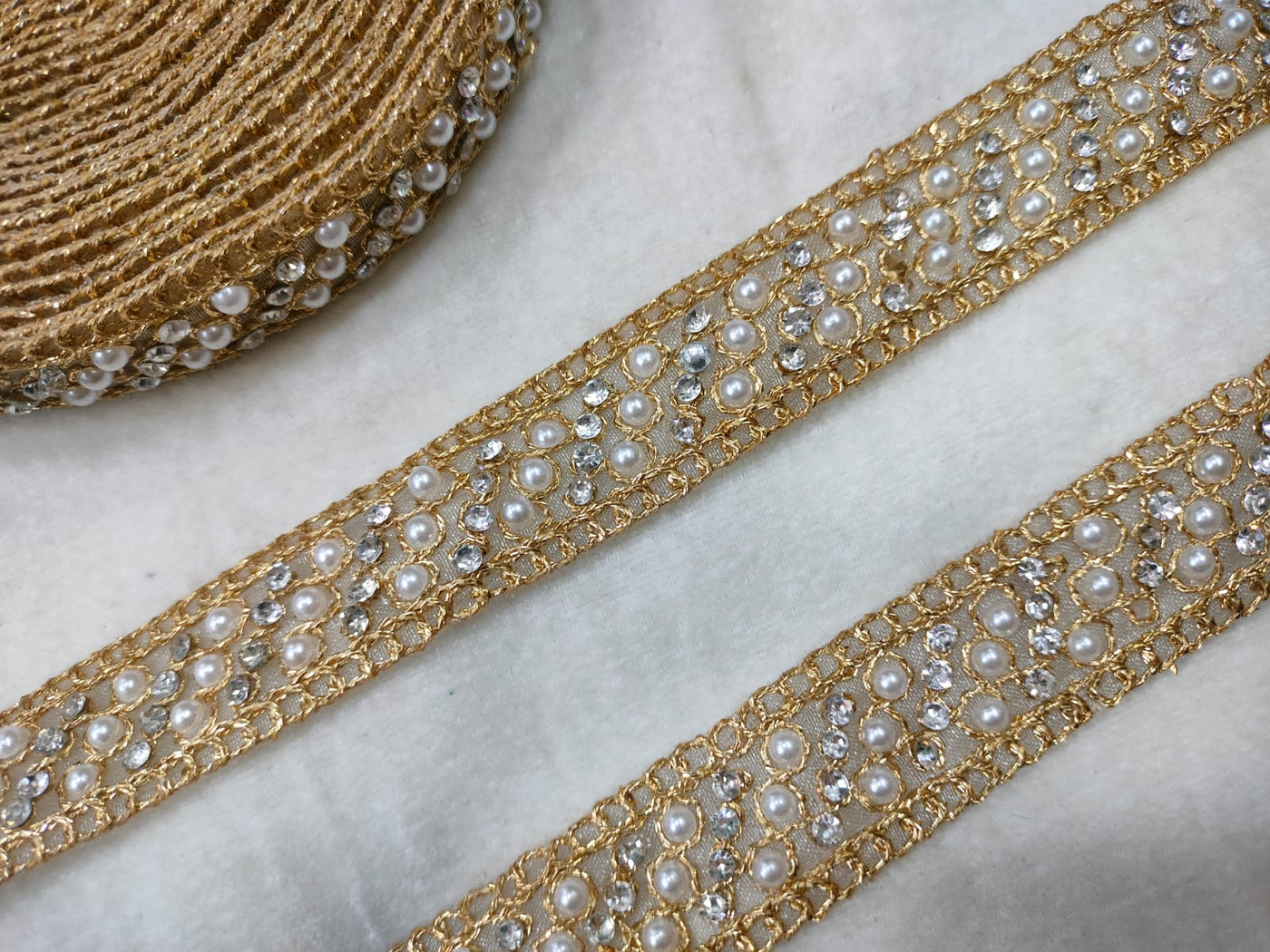 Golden Embellished Pearl Trim