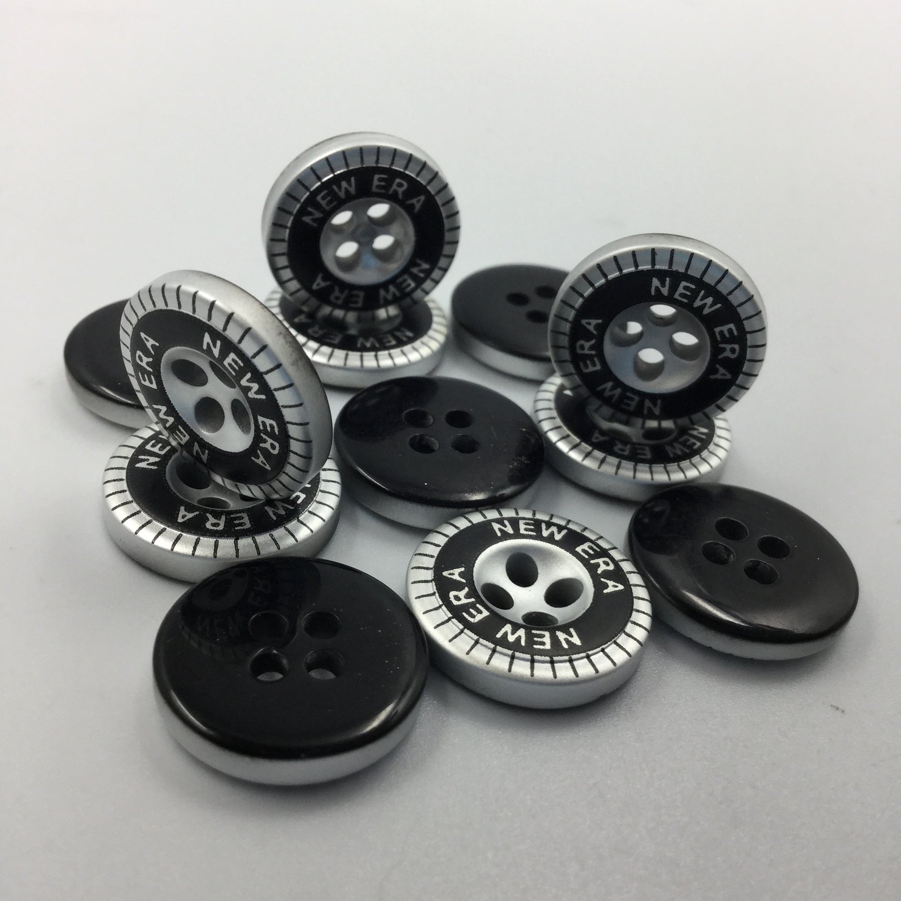 Black and Silver Four Hole Polyester Shining Shirt Buttons 26L Black and Silver Four Hole Polyester Shining Shirt Buttons 26L
