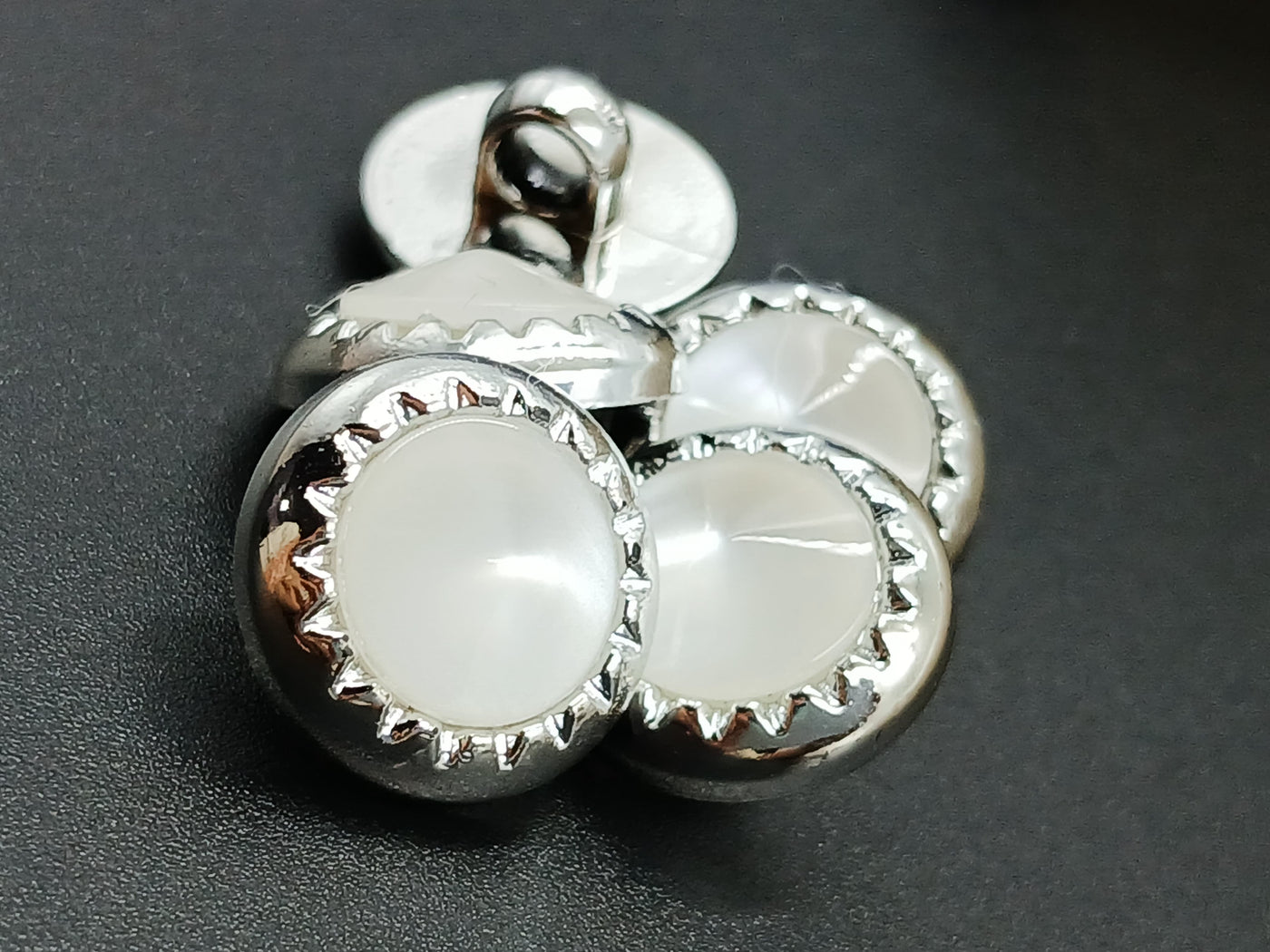 Silver Color 24l Downhole Plastic Buttons
