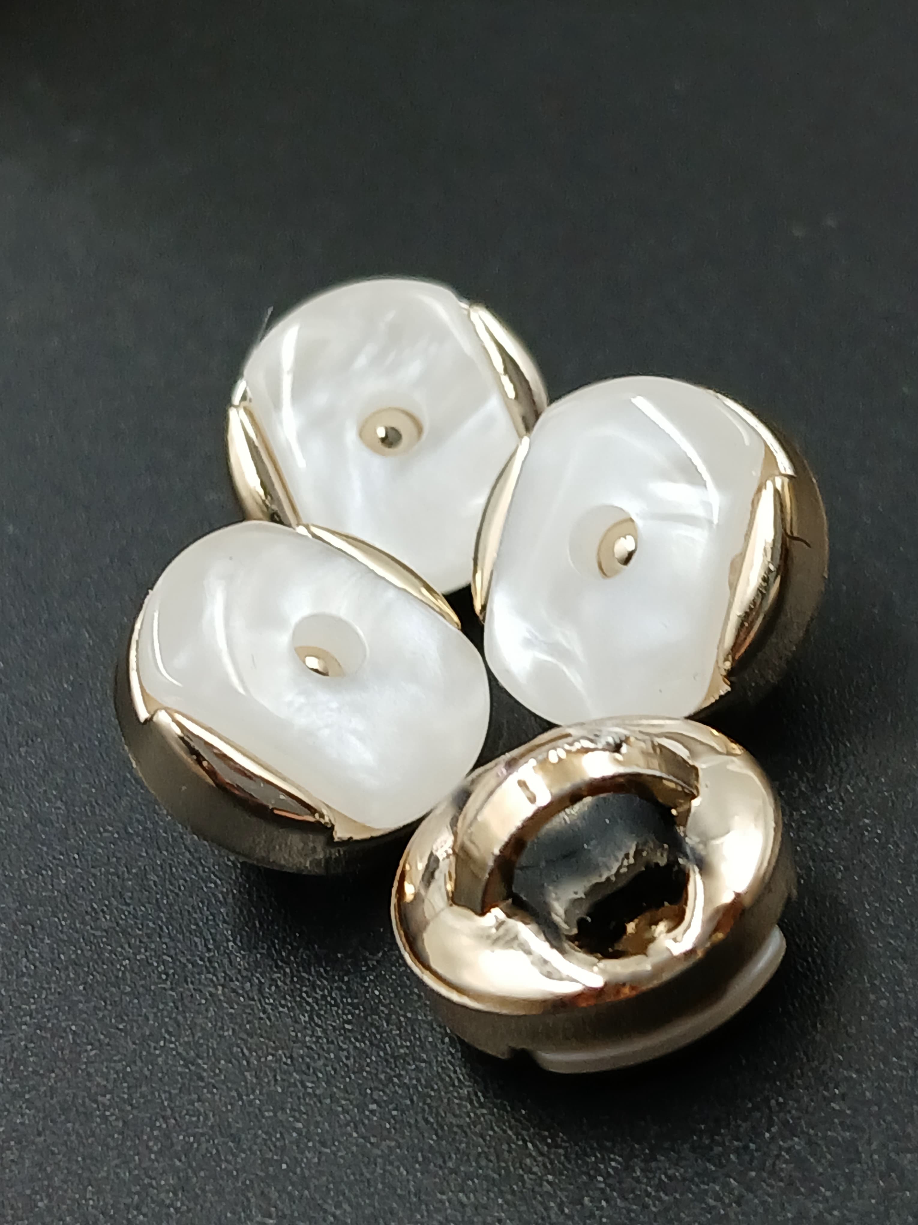 White & Golden Circular 20L Down Hole Polyester Buttons