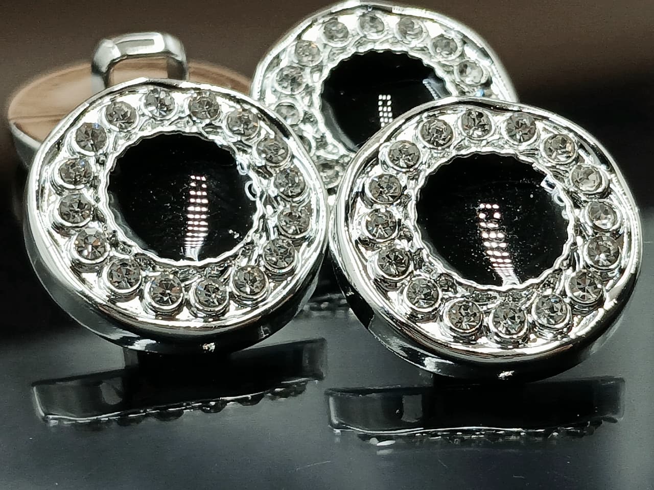 Black & Silver Circular  Down Hole Polyester Buttons 28L