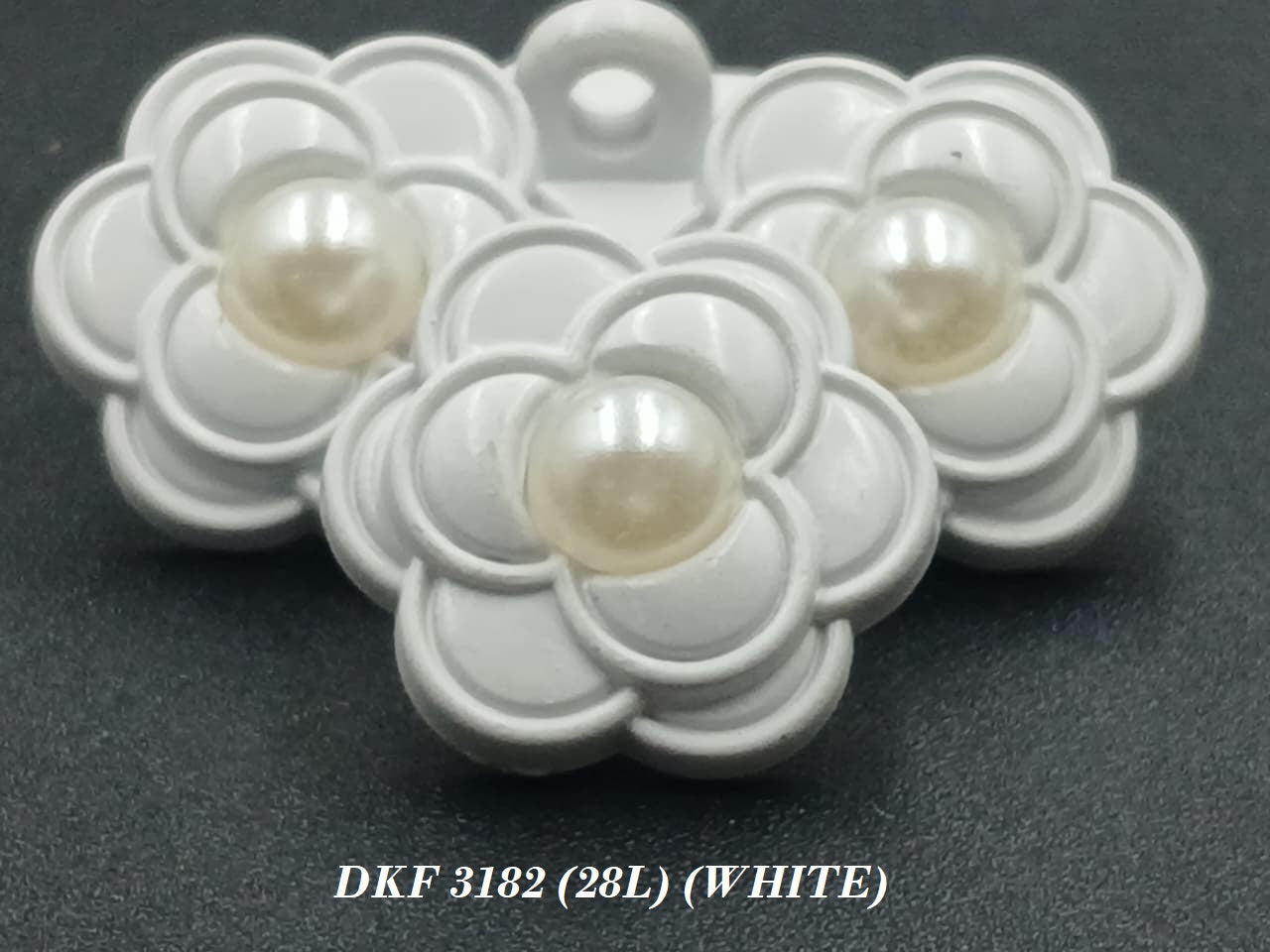White Flower Down hole Polyester Button 28L