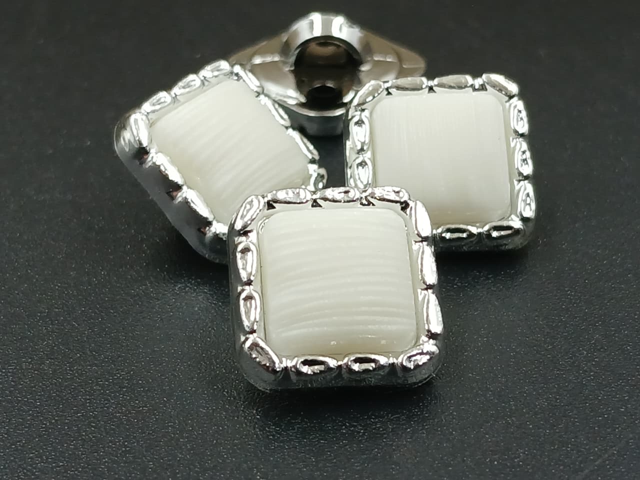 White With Silver Diamond 24L Down Hole Polyester Buttons