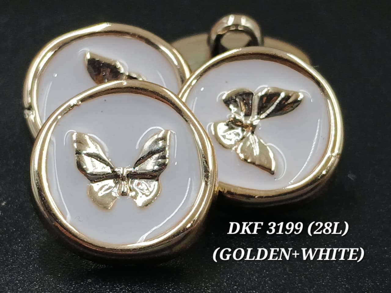 Golden And White Flower 28L Down Hole Polyester Buttons