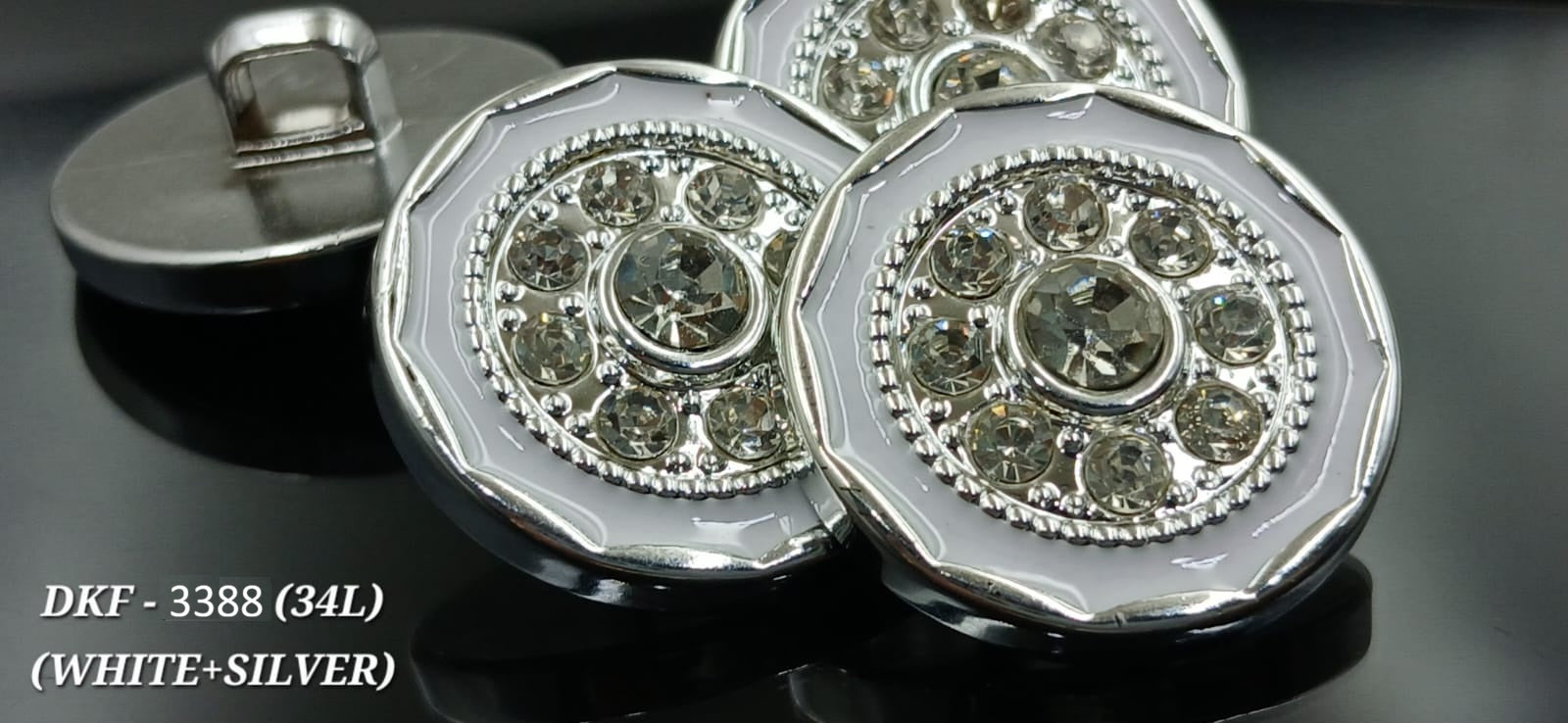 White And Silver Circular Shine Down Hole Polyester Buttons 34L