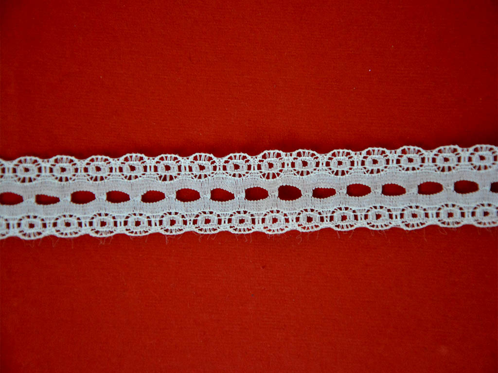 Off White Pattern 45 Cotton Crochet Lace