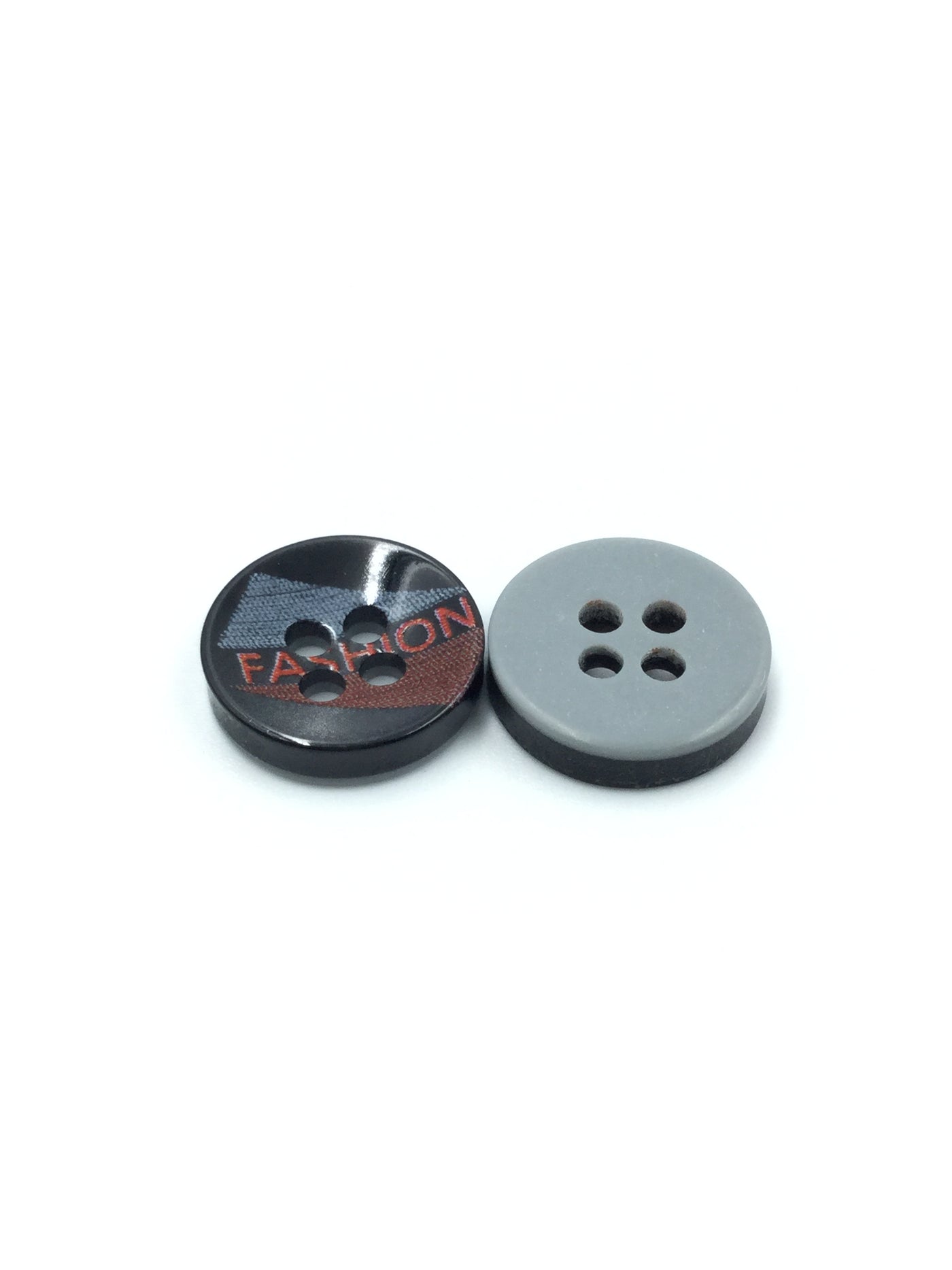 4-Hole Maroon Gray Circular Shirt Buttons