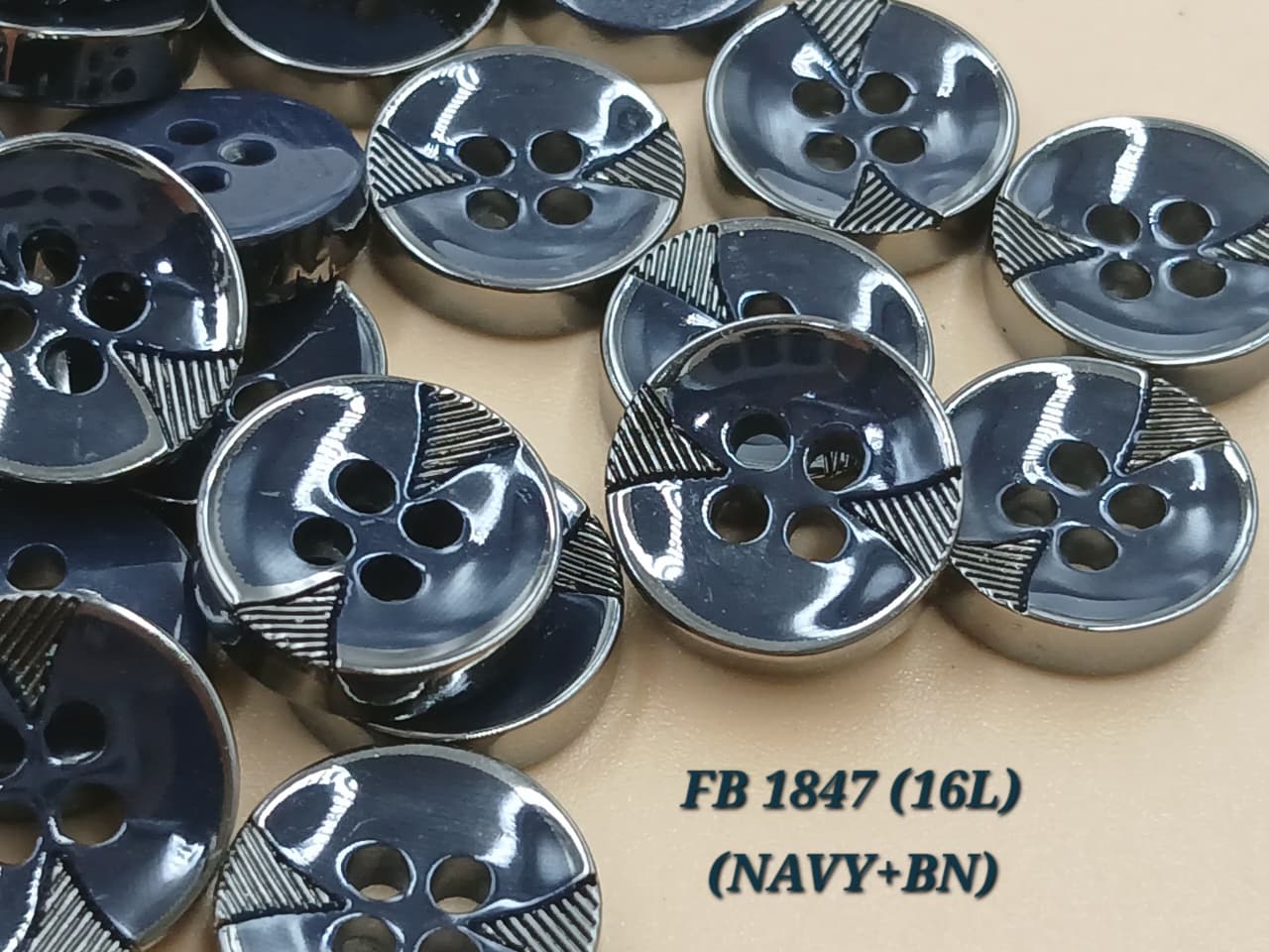 Navy And Bn Circular 16L Four Hole Polyester Buttons