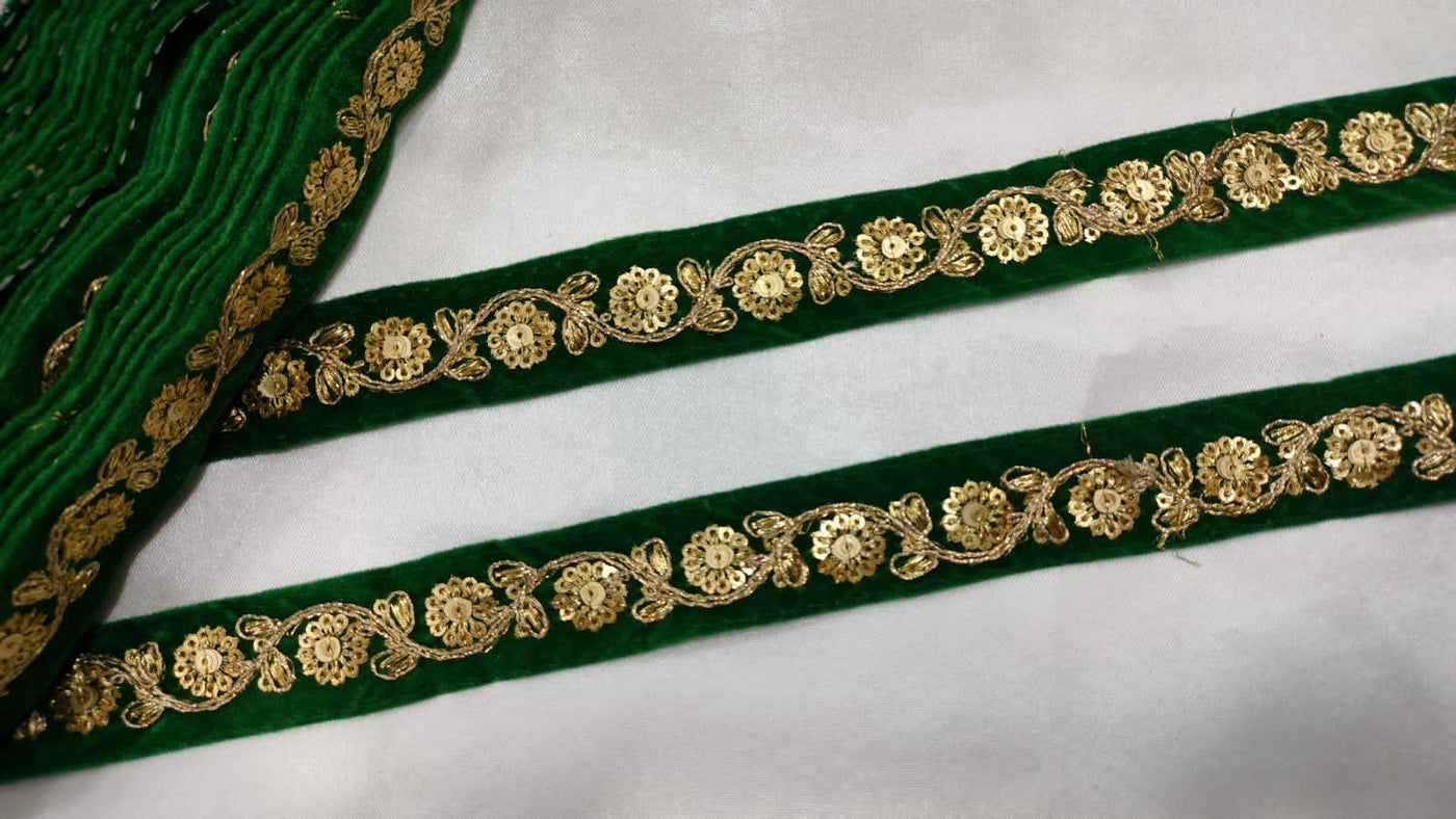 Green Fancy Sequence Trim