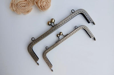 Rectangular Clutch Frame