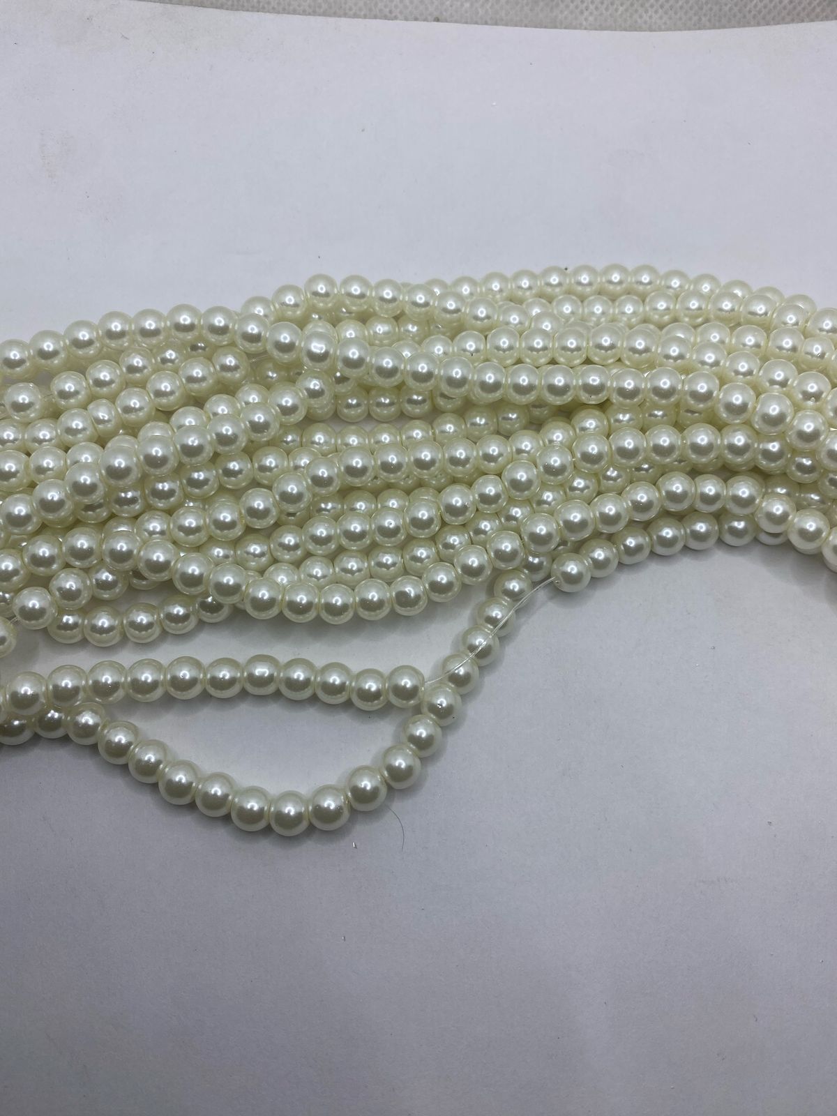 White Pearl Spherical Glass Beads- 6 mm