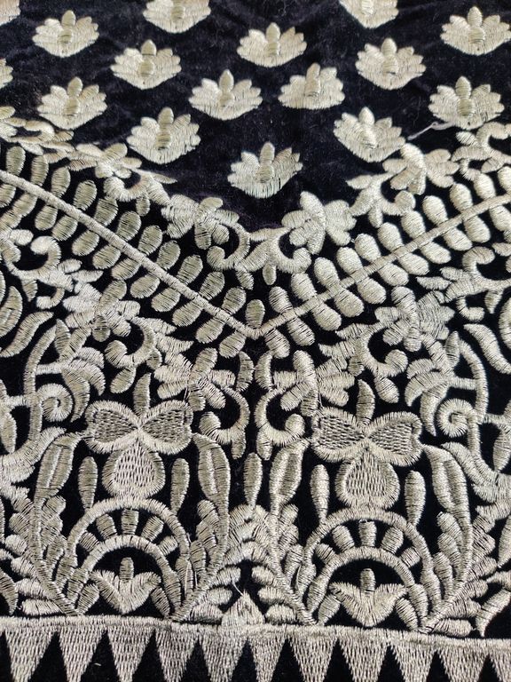 Black Zari Embroidered Velvet Patch