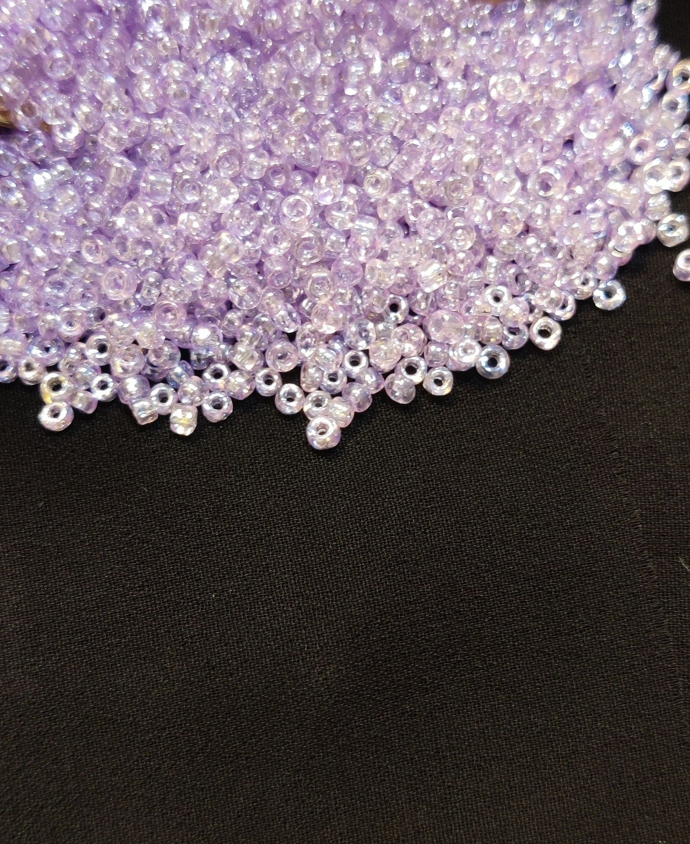 Lavender Round Rocailles Seed Beads (Wholesale)