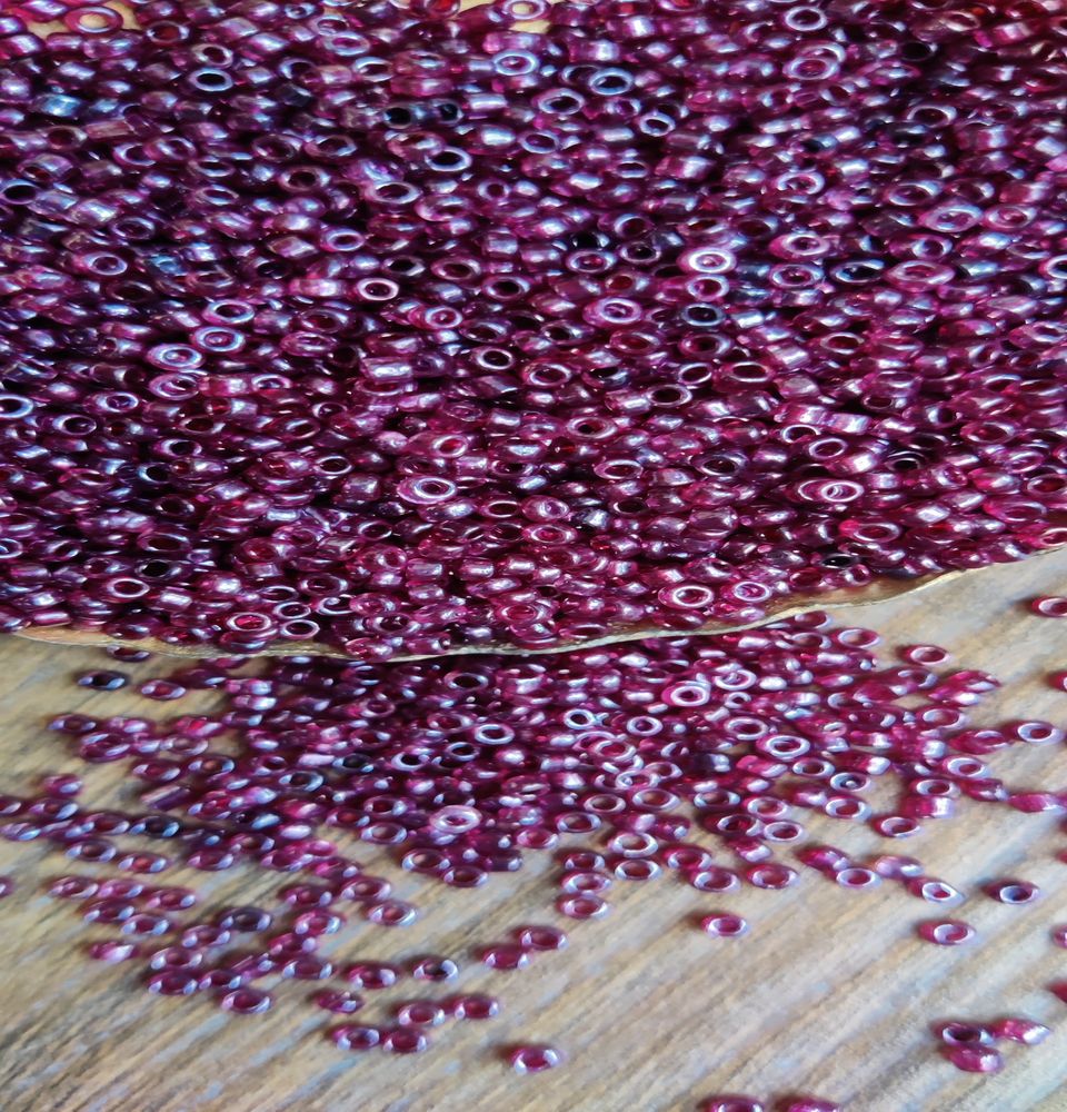 Wine Round Rocailles Seed Beads