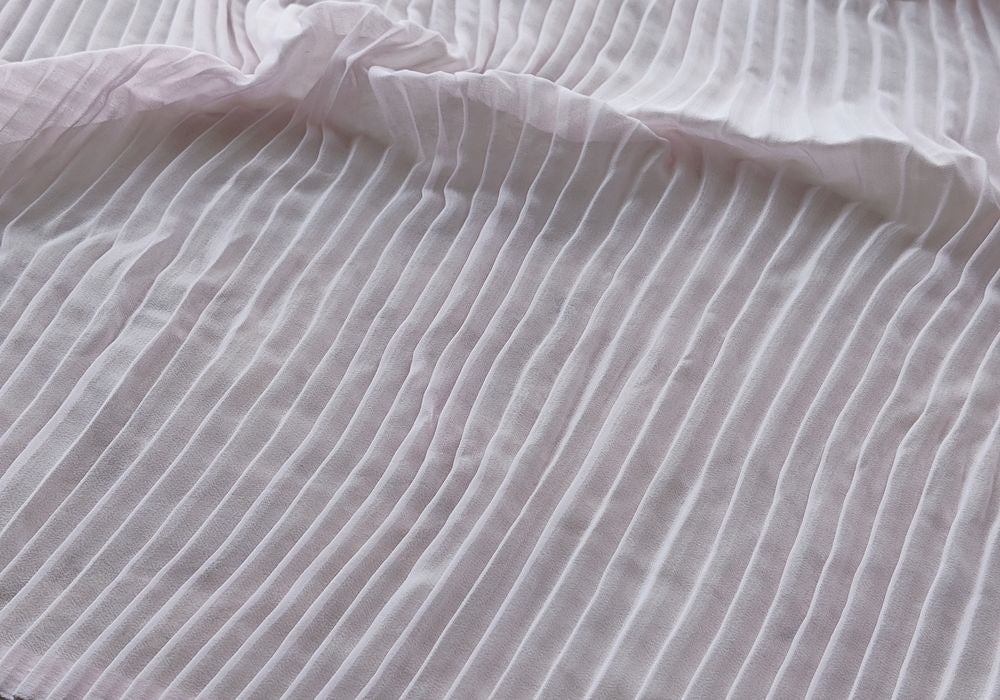 Precut Of 1.3 Meters Of Light Pink Stripes Pleated Georgette Fabric