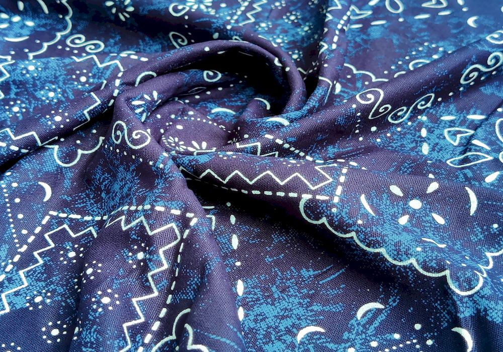 Precut Of 0.3 Meters Of Blue Floral Printed Rayon Fabric