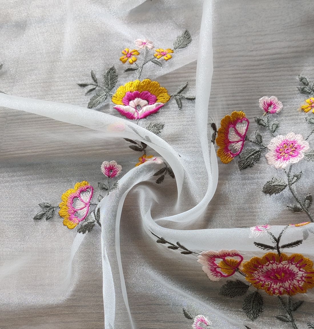 White Floral Embroidered Organza Fabric (Wholesale)