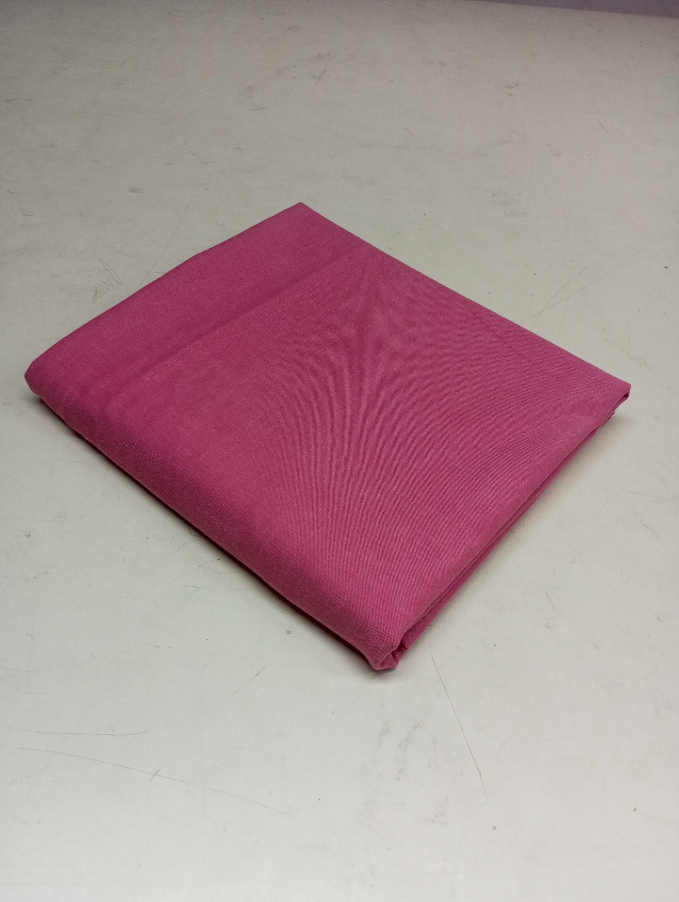 सादा गुलाबी सादा सूत रंगा सूती कपड़ा