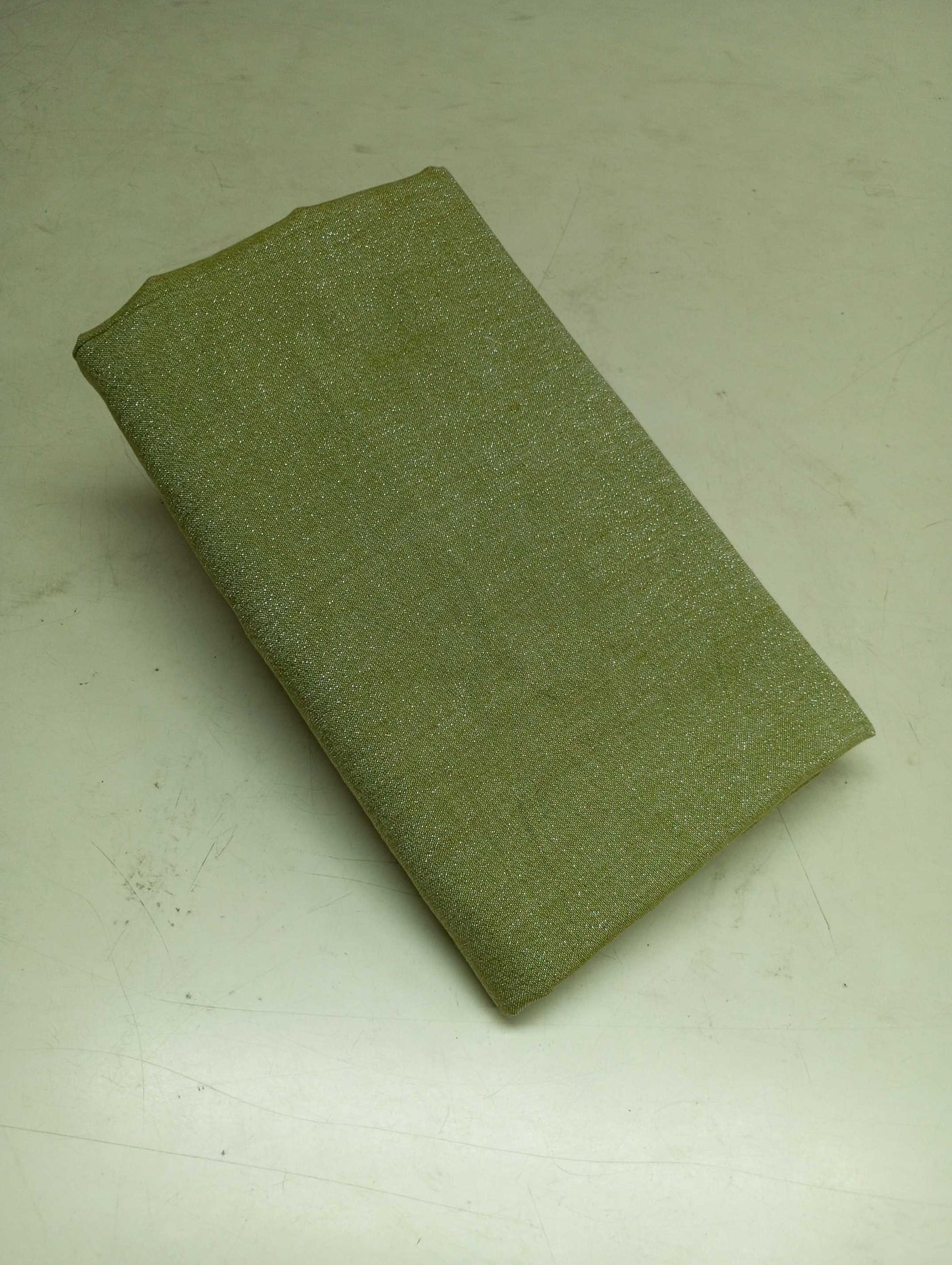 जैतून हरा सादा ल्यूरेक्स कॉटन यार्न रंगा कपड़ा