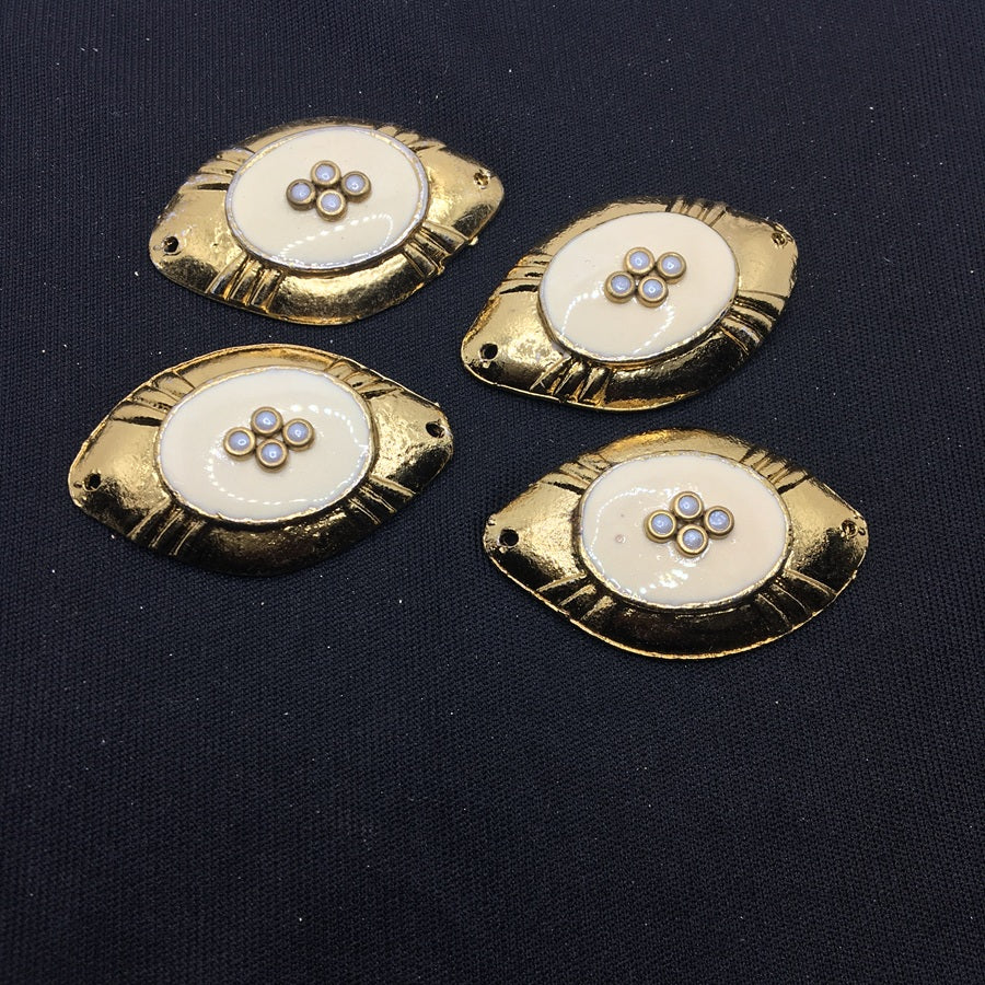 Cream Eye Handcrafted Show Buttons