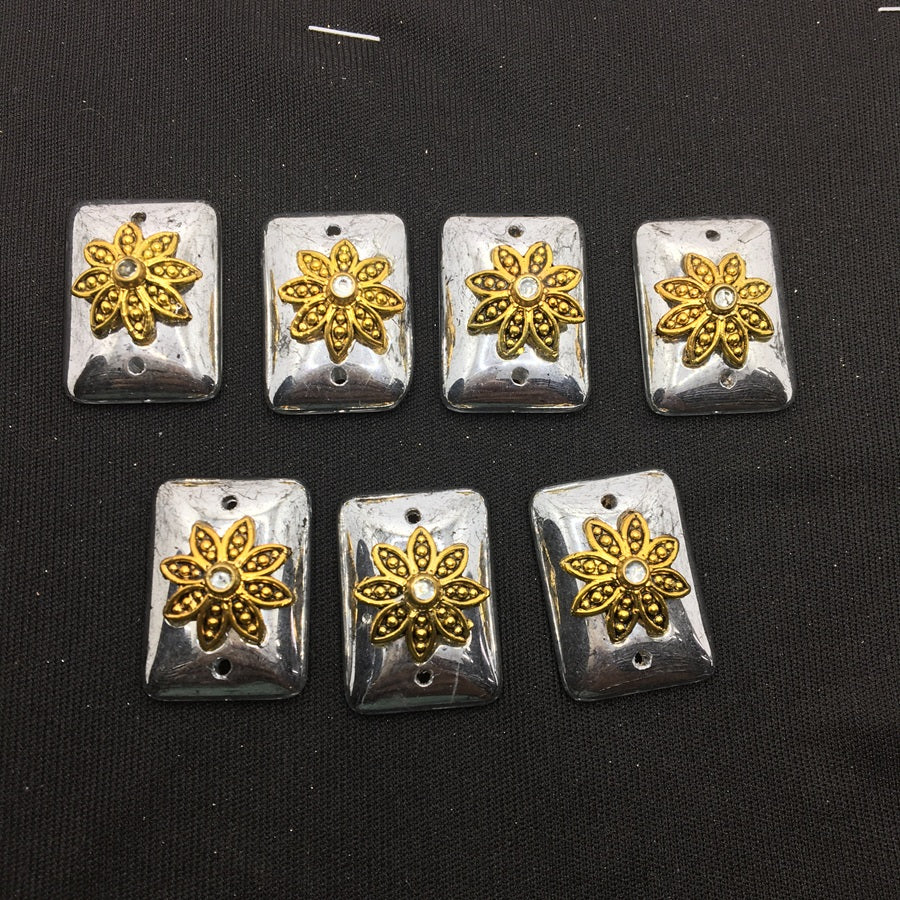 Silver Rectangular Handcrafted Show Buttons