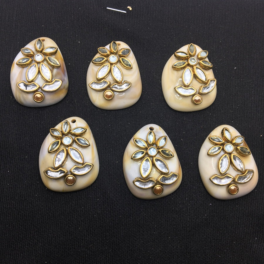 Light Peach Designer Handcrafted Show Buttons