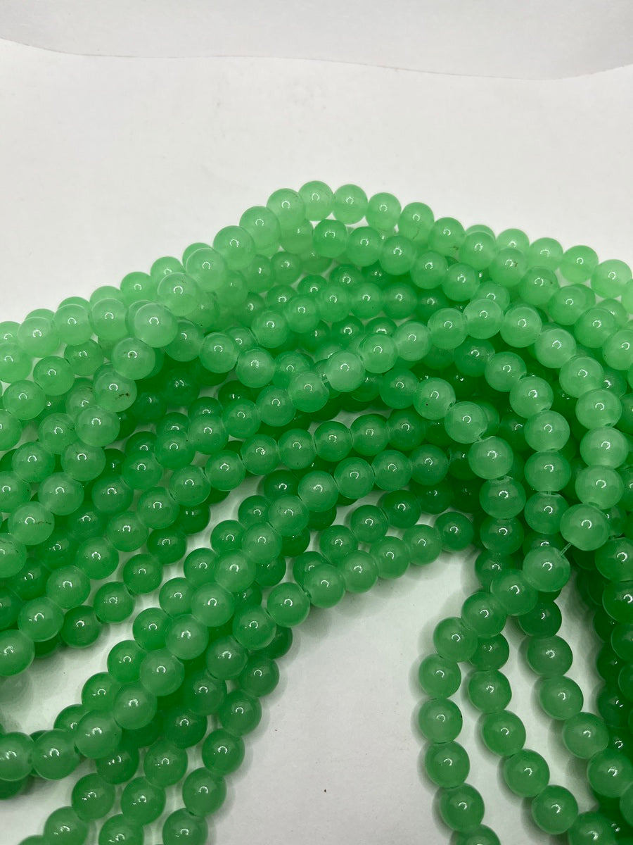 Light Green Spherical Glass Beads (8 mm)