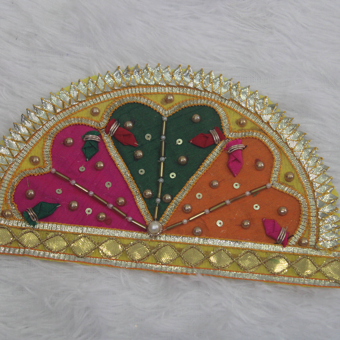 Multicolor Scalloped Gota Patch