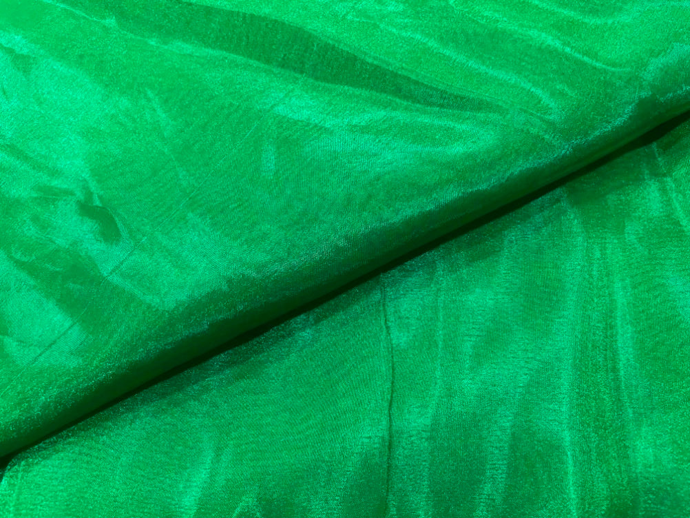 हरा सादा ऑर्गेना कपड़ा