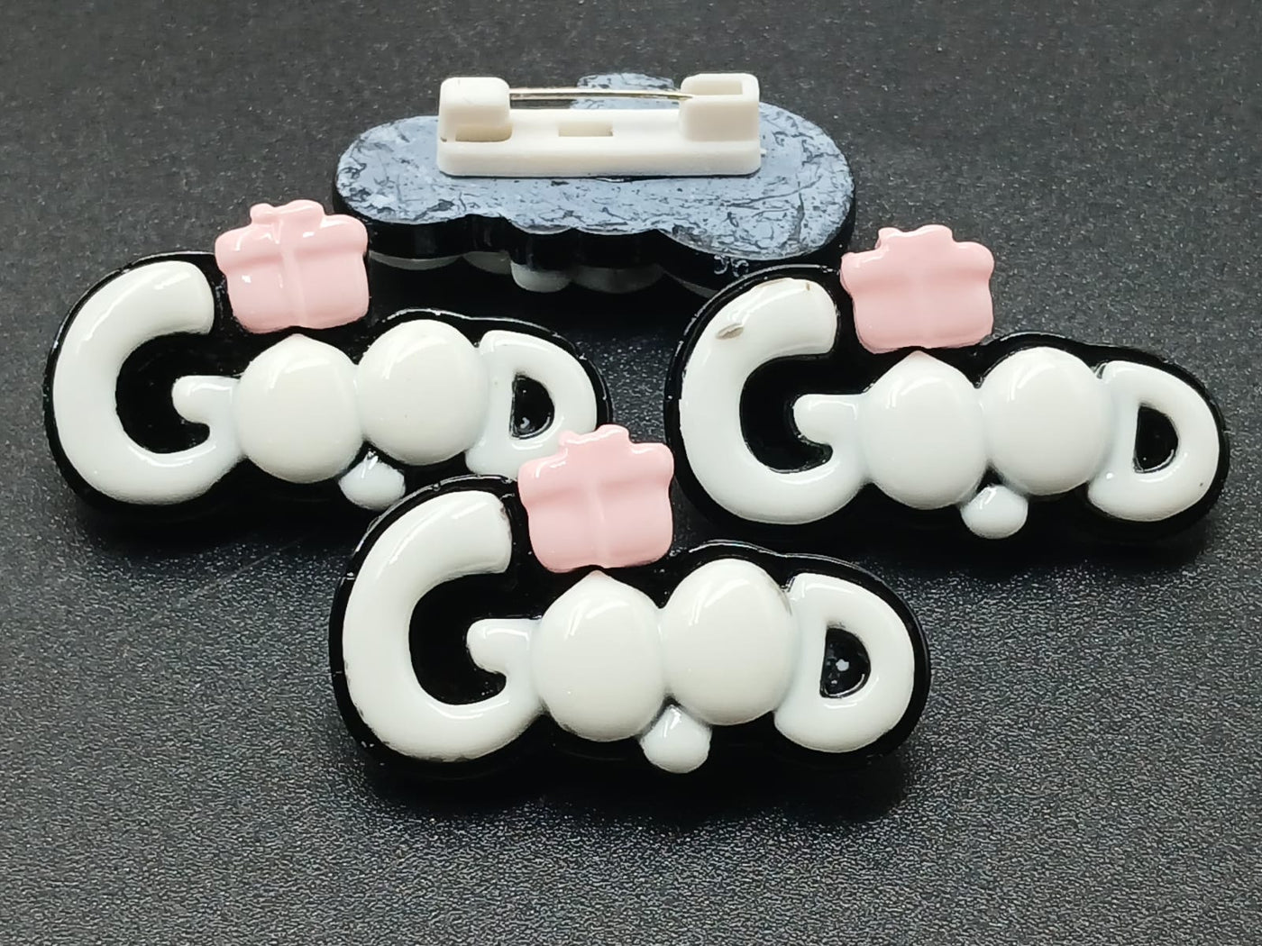 Black Ans White "Good Vibe" Reward Badges