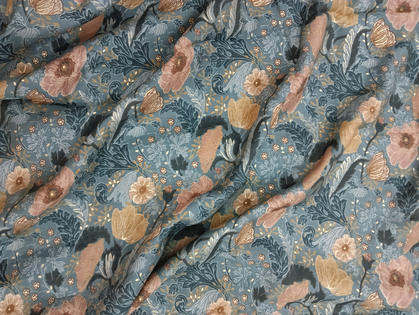 Multicolor Floral Printed Muslin Fabric (Wholsale)