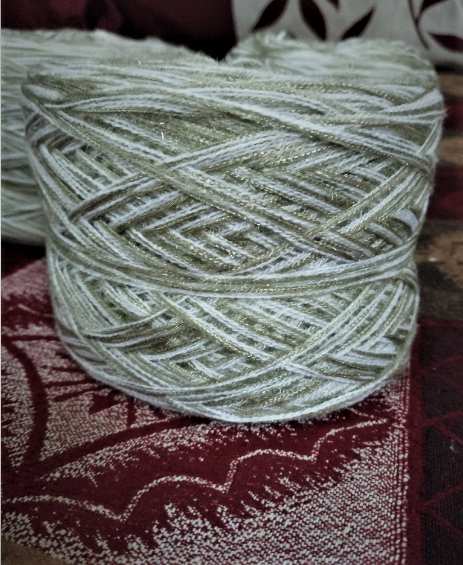 White green mix Super Soft Multi Threaded Wool Yarn