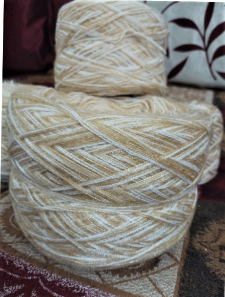 White & Golden Mixture Wool Yarn