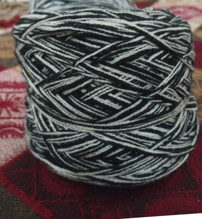 White & Black Wool yarn