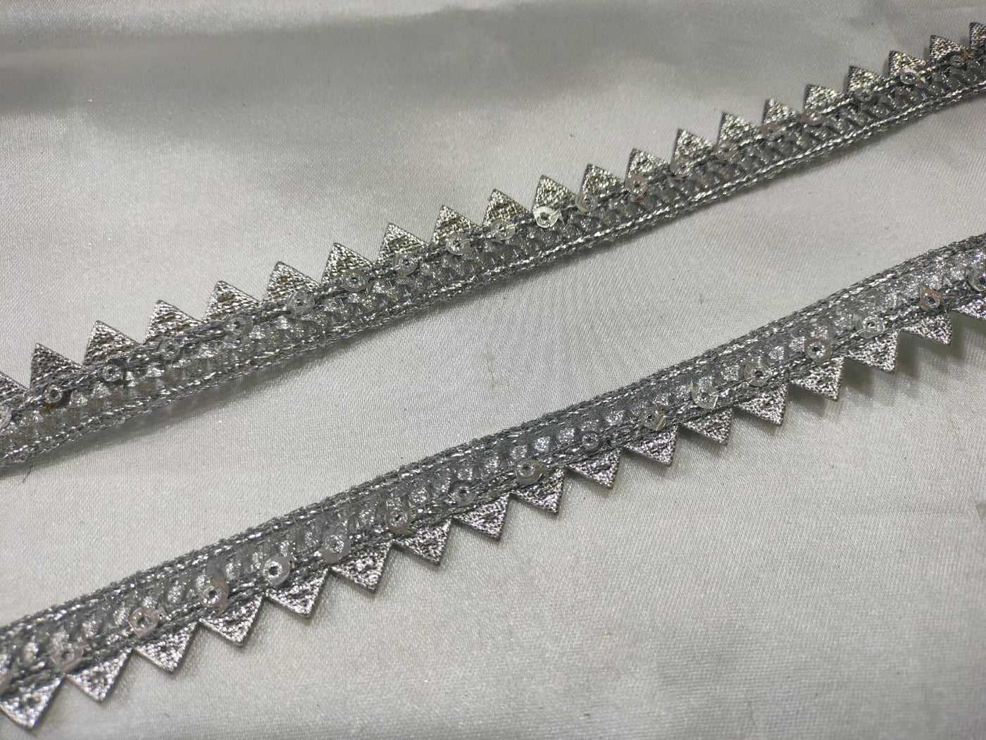 Silver Fancy Zari Lampi Lace