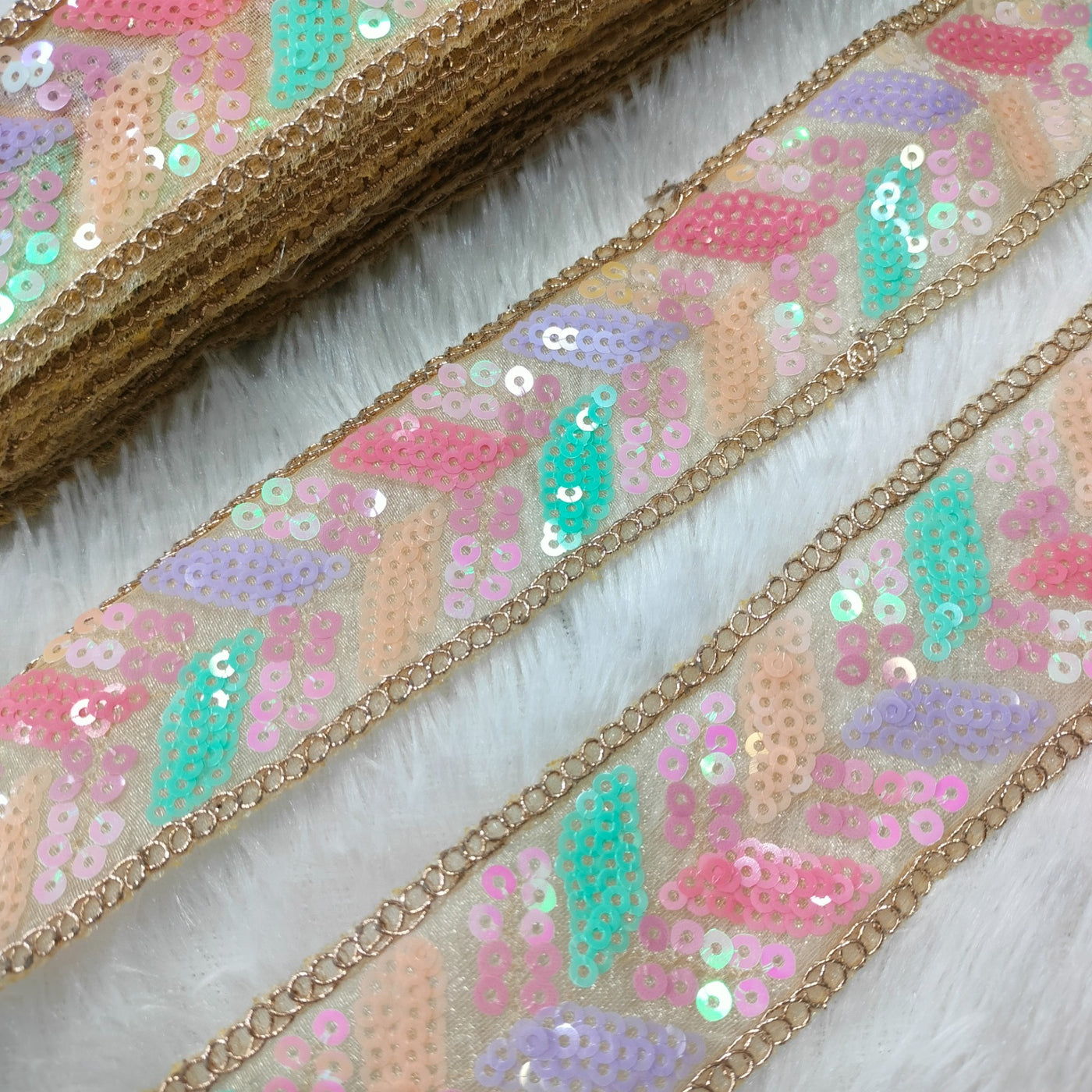 Multicolor Sequins Trim