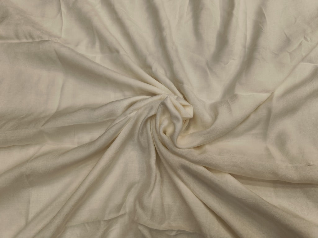 White Dyeable Santoon Fabric (Wholesale)