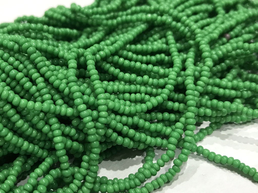 green-opaque-spherical-glass-seed-beads-11-0
